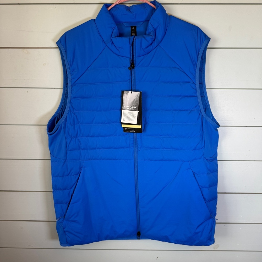 Lululemon down for it all puffer vest blue men's size XL NWT‎